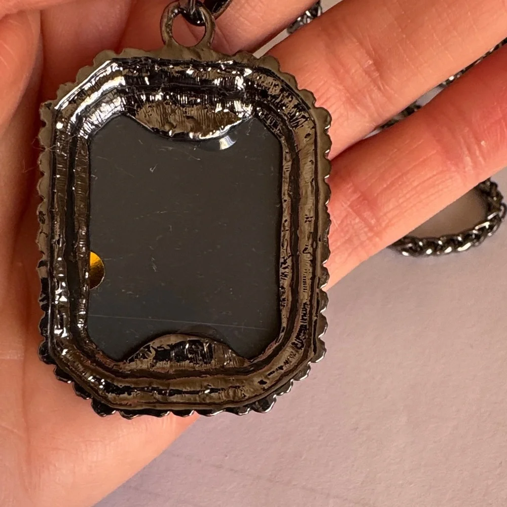 Harry Potter Horcrux necklace. - Picture 4 of 5